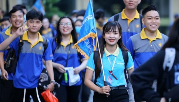Tuyển sinh trung cấp hướng dẫn viên du lịch năm 2024